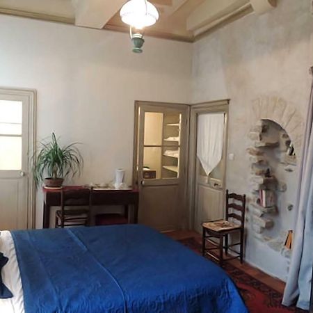Maison Romane 1136 Cluny Eksteriør bilde