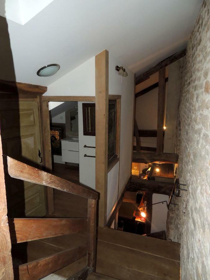 Maison Romane 1136 Cluny Eksteriør bilde